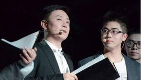 义父蔡铭吃瓜,揭秘背后的故事与真相