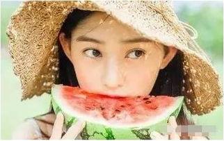 儿童吃瓜正确姿势,掌握正确姿势，呵护宝宝健康
