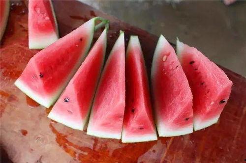 吃瓜恶心原因,揭秘食物口感与心理反应的奇妙关系